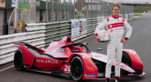 Askew to make Formula E debut with Andretti in season eight